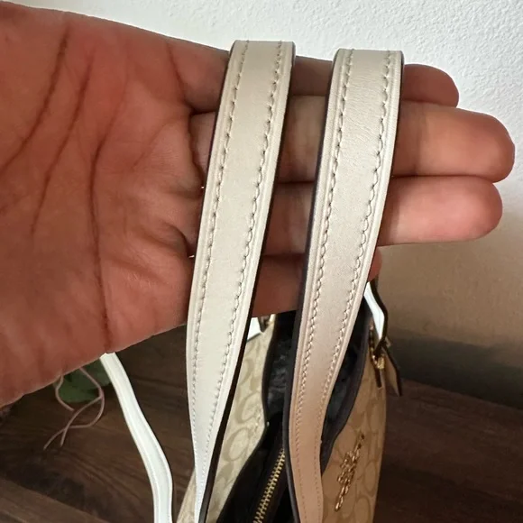 NEW Coach Canvas Handbag - Picture 11 of 13